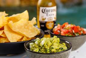 Naples Bay Resort & Marina