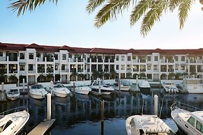 Naples Bay Resort & Marina