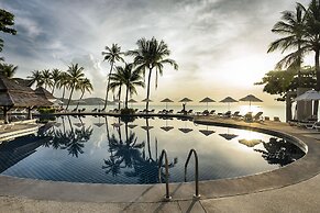 Nora Beach Resort and Spa