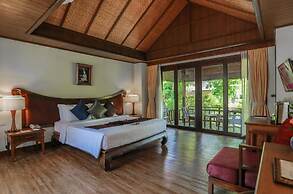 Nora Beach Resort and Spa