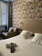 Grand Hôtel Dauphiné Toulon, Boutique Hôtel & Suites