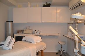 Royal Palms Resort & Spa