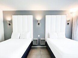 Royal Palms Resort & Spa