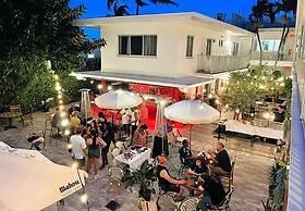 Royal Palms Resort & Spa