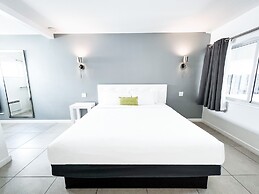 Royal Palms Resort & Spa