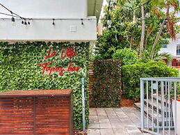 Royal Palms Resort & Spa