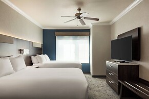 Holiday Inn Express and Suites Bakersfield Central by IHG