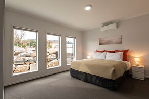 Discovery Resorts - McCracken Country Club