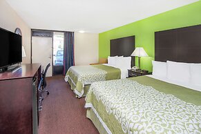 Days Inn by Wyndham Calvert City/Paducah East