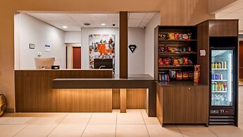 Best Western Plus New Cumberland Inn & Suites