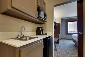 Holiday Inn Express Hotel & Suites Vernon College Area by IHG