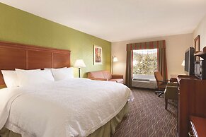Hampton Inn & Suites Greenfield