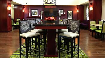 Hampton Inn & Suites Lamar