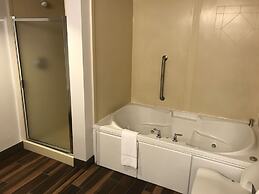 Hampton Inn & Suites Lamar