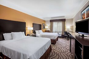 La Quinta Inn & Suites by Wyndham Pasadena