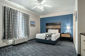 La Quinta Inn & Suites by Wyndham Phoenix I-10 West