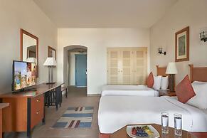 Strand Beach Resort