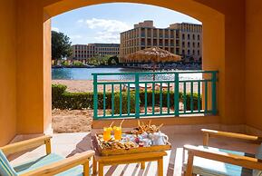 Strand Beach Resort