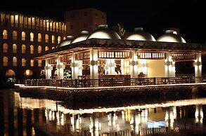 Strand Beach Resort