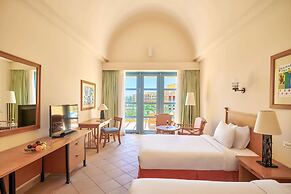 Strand Beach Resort