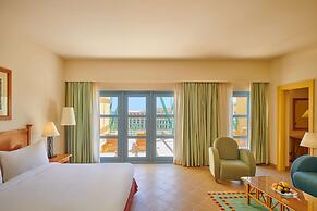 Strand Beach Resort
