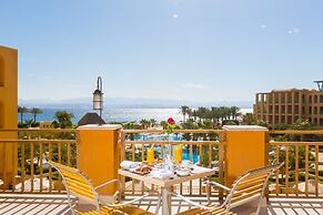 Strand Beach Resort