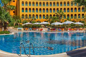 Strand Beach Resort