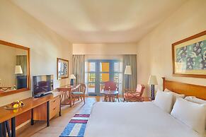Strand Beach Resort
