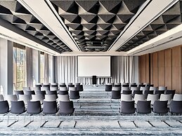 Crowne Plaza Sofia by IHG