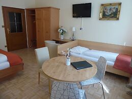 Hotel - Pension Adlerhof