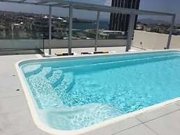 Piraeus Theoxenia Hotel