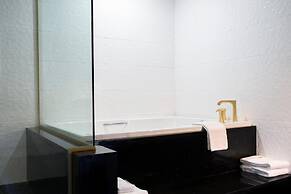 Glen Capri Inn & Suites - Burbank Universal