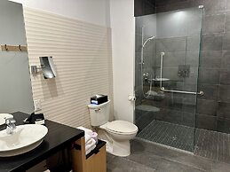 Hotel Le Dauphin Montreal Centre Ville