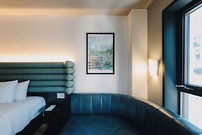 Hotel Le Dauphin Montreal Centre Ville