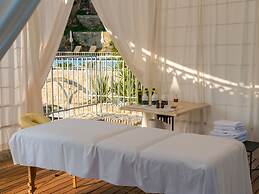 Arbiana Heritage Hotel