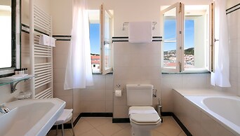 Arbiana Heritage Hotel
