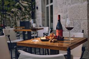 Arbiana Heritage Hotel