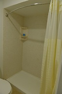 Rodeway Inn & Suites Winter Haven Chain Of Lakes