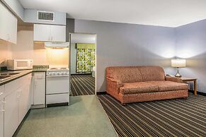 Rodeway Inn & Suites Winter Haven Chain Of Lakes