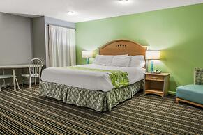 Rodeway Inn & Suites Winter Haven Chain Of Lakes