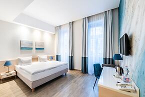 Atrium Fashion Hotel