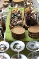 Atrium Fashion Hotel