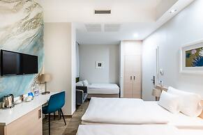 Atrium Fashion Hotel