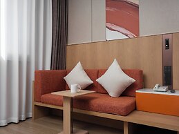 Holiday Inn Express Beijing Shangdi by IHG