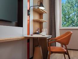 Holiday Inn Express Beijing Shangdi by IHG