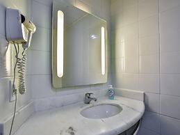 Ibis Goiania