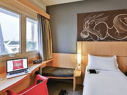 Ibis Goiania