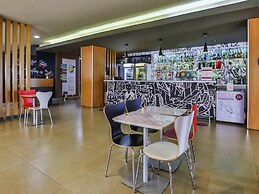 Ibis Goiania