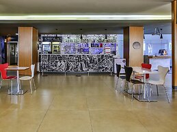 Ibis Goiania