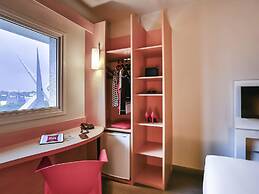 Ibis Goiania